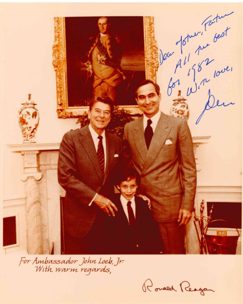 John Langeloth Loeb, Jr. with his son Nicholas, meeting President Ronald Reagan.