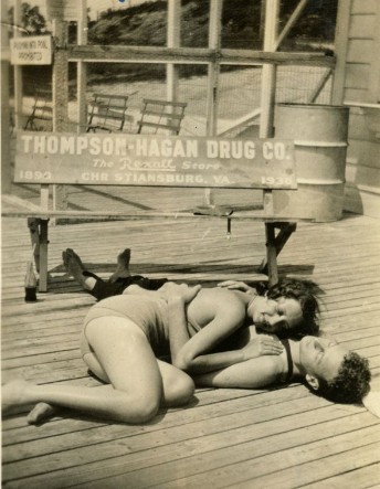 Alice Jacobi and Arnold Schlossberg